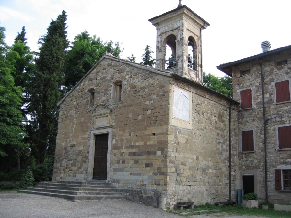 L'église paroissiale de San Bartolomeo di Paullo à Casina